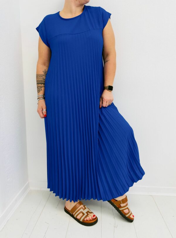 Robe Anouk