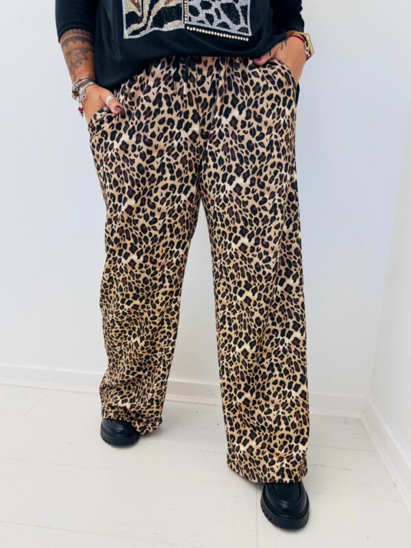 Pantalon léopard – Image 2