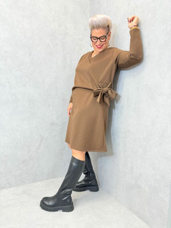 Robe Indra – Image 3