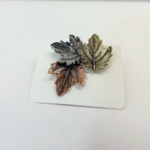 Broche feuilles