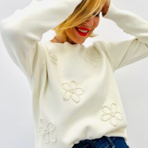 Pull fleurs/perles