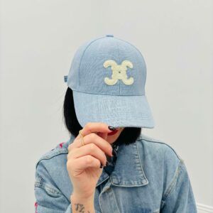 Casquette "c"