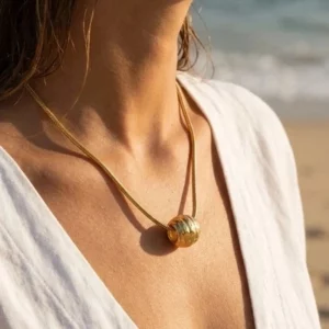Collier Laos