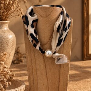 Foulard aimanté